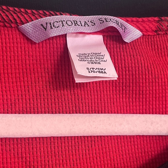 2 piece thermal set - Picture 2 of 4